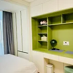 The Share Myeongdong High-Rise Floor & Free Gym #Subway Station 3Min #Myeongdong 10Min