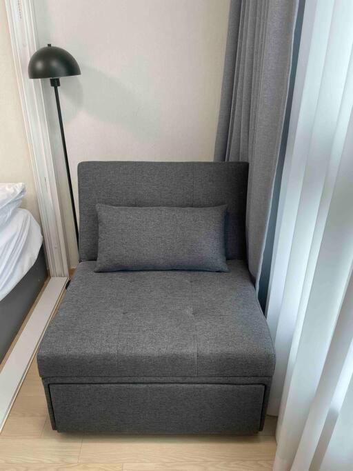 Apartment The Share Myeongdong High-rise Floor & Free Gym #subway Station 3min #myeongdong 10min Seoul