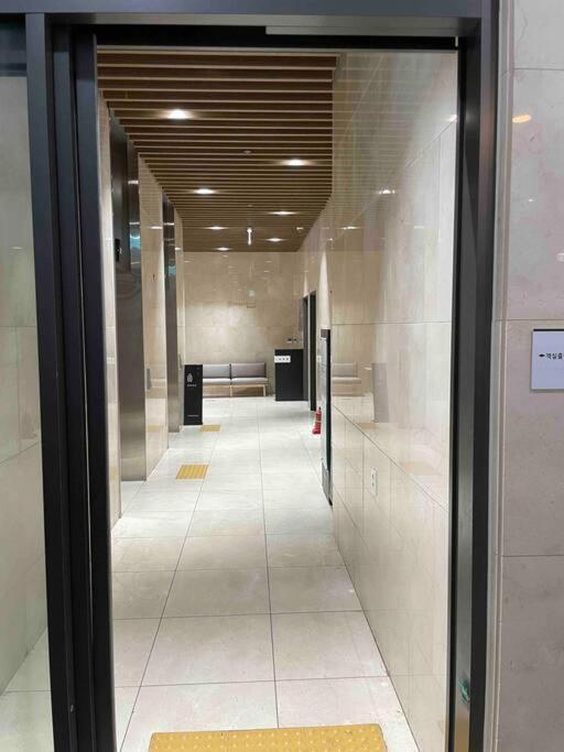 The Share Myeongdong High-rise Floor & Free Gym #subway Station 3min #myeongdong 10min *
